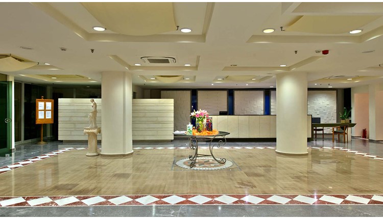 Minos Hotel , Крит